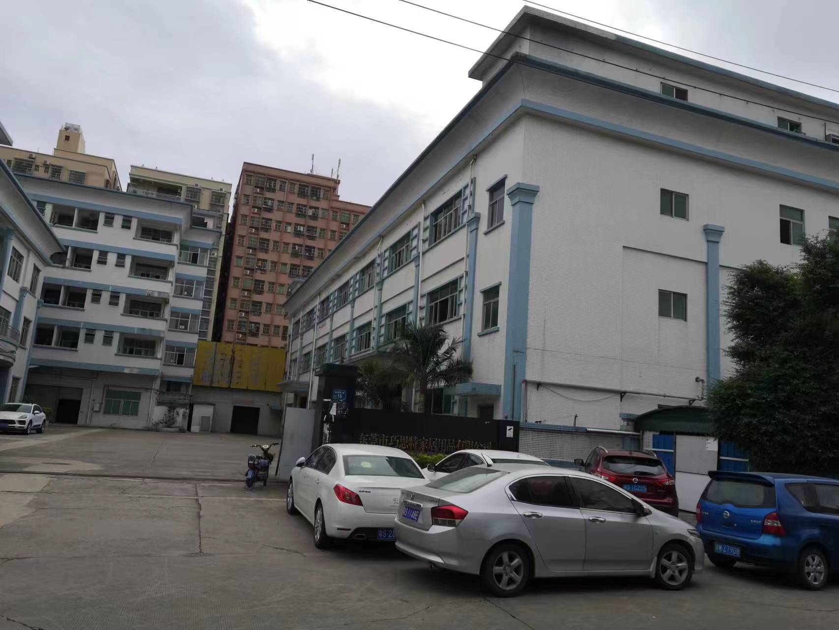 大朗高速出口5分钟花园式独院厂房招租